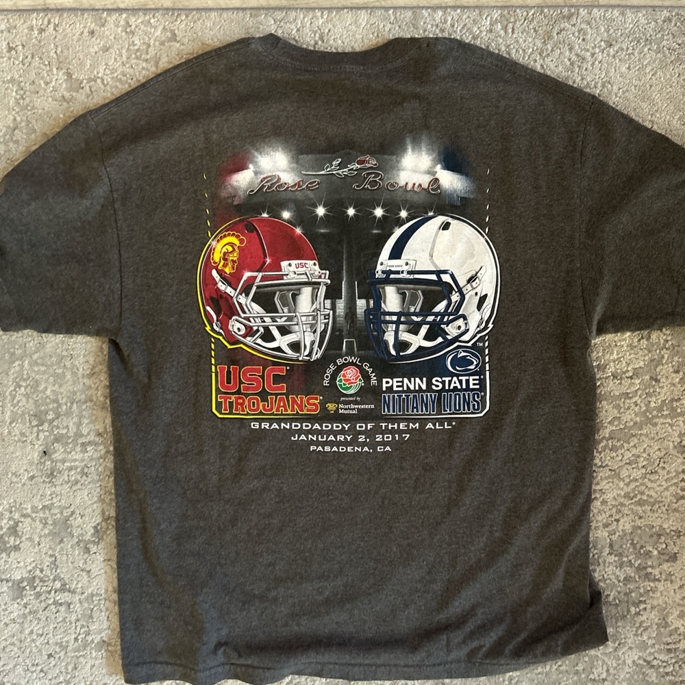 USC Trojans vs Penn State Rose Bowl Graphic Tee - Gray